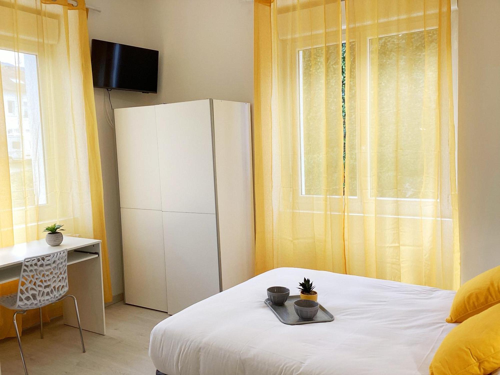 Appartement Stella 95 M2 Climatise Parking Proche Sanctuaires Lourdes Exteriör bild