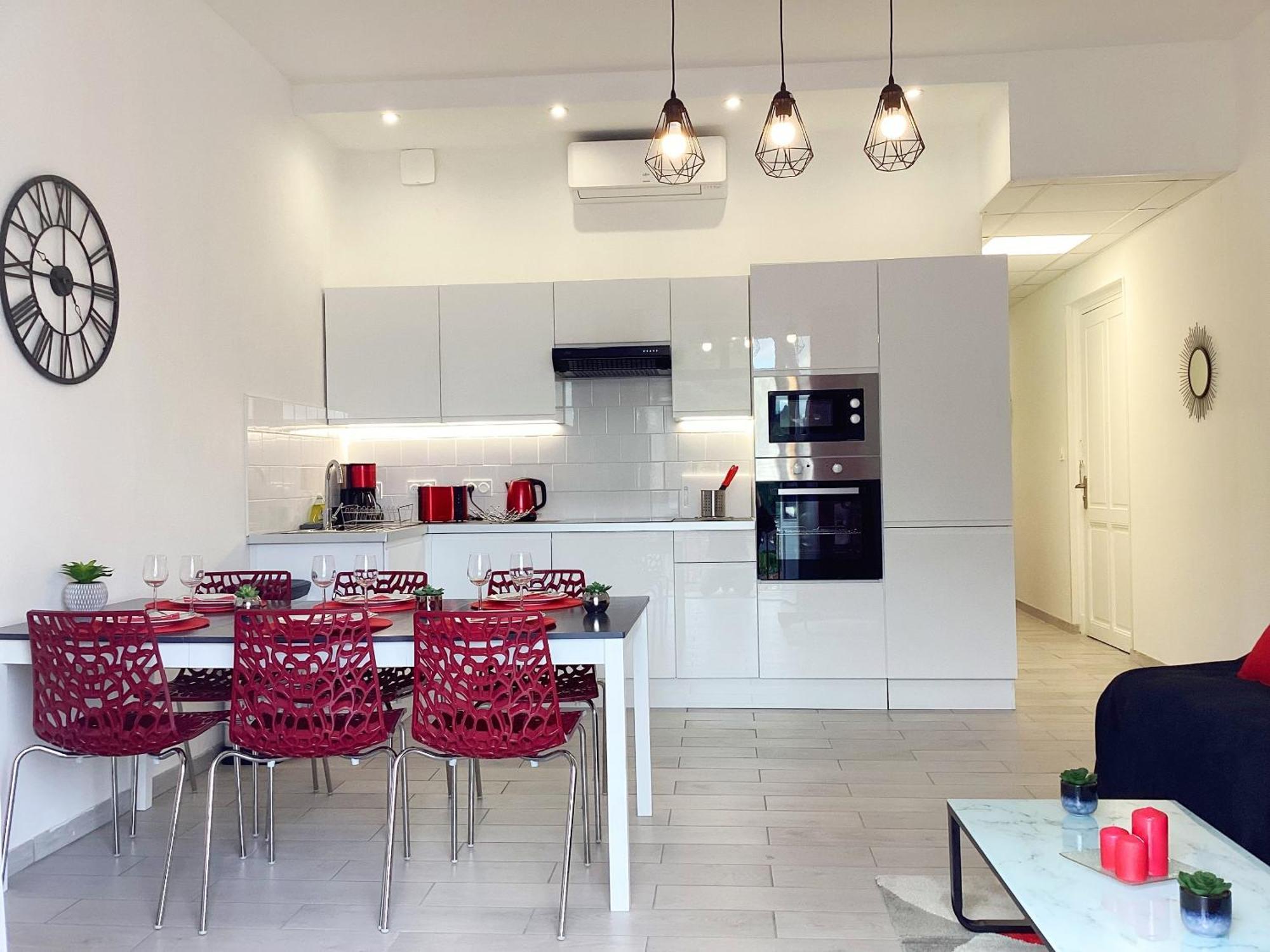 Appartement Stella 95 M2 Climatise Parking Proche Sanctuaires Lourdes Exteriör bild